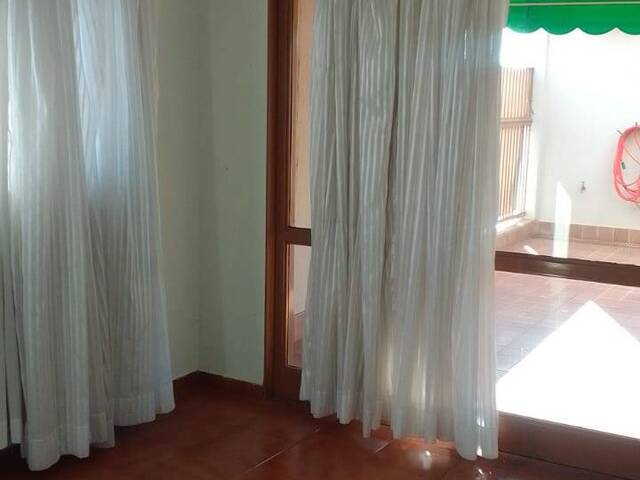 Casa para Locação em Ribeirão Preto - 2