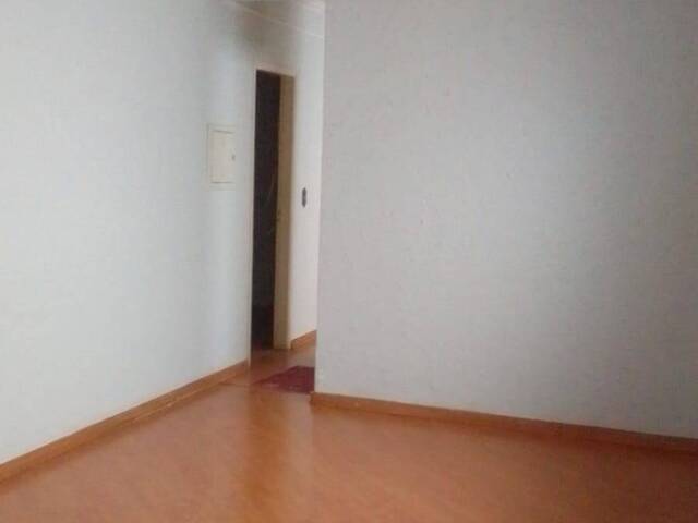 Casa para Locação em Ribeirão Preto - 2