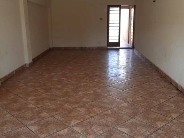 Casa para Locação em Ribeirão Preto - 3