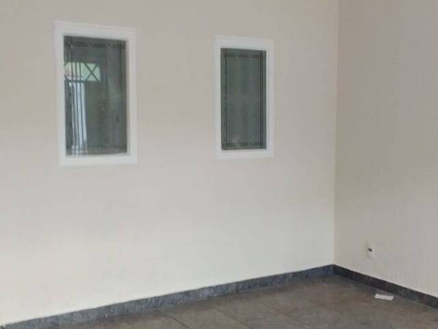 Casa para Locação em Ribeirão Preto - 2