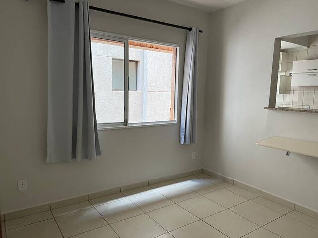 Apartamento para Locação em Ribeirão Preto - 2