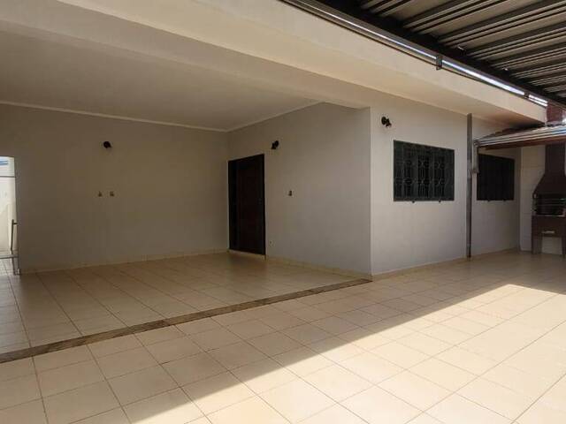 Casa para Venda em Ribeirão Preto - 3