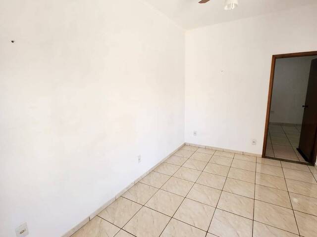 Casa para Locação em Ribeirão Preto - 4